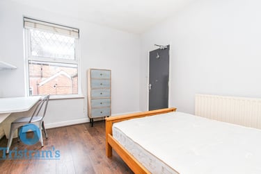 4 bed house, Kimbolton Avenue, Radford, Nottingham, NG71PT - Image 14