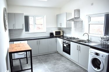 3 bed house, Claremont Road, Victoria Park, Manchester, M145WU - Image 1