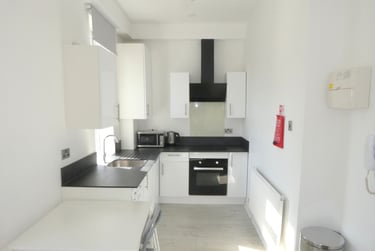 1 bed flat, Everett Road, Withington, Manchester, M203DZ - Image 2