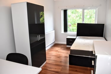 8 bed house, Heyscroft Road, Withington, Manchester, M204QN - Image 12