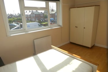 2 bed flat, Colwyn Avenue, Fallowfield, Manchester, M146QN - Image 2