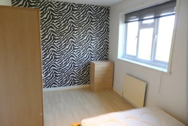 2 bed flat, Colwyn Avenue, Fallowfield, Manchester, M146QN - Image 4
