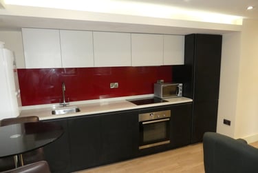 1 bed flat, Park Crescent, Manchester, M145DU - Image 1