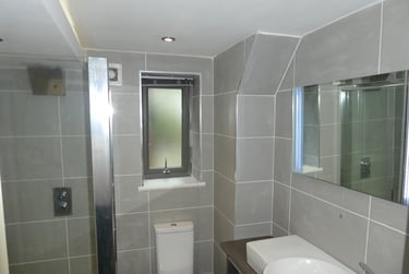 1 bed flat, Park Crescent, Manchester, M145DU - Image 5