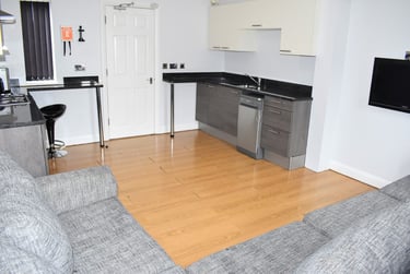 5 bed house, Wellington Road, Fallowfield, Manchester, M146BN - Image 2