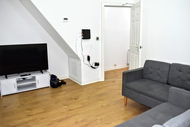 7 bed house, Weaste Road, Weaste, Salford, M55HL - Image 2