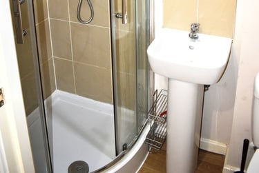 1 bed flat, Brindley Road, Manchester, M169HW - Image 5
