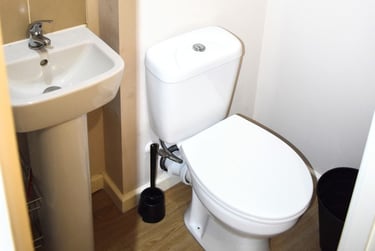 1 bed flat, Brindley Road, Manchester, M169HW - Image 6