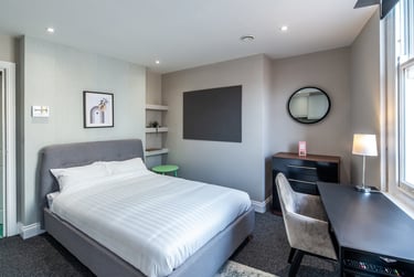 1 bed studio, Derby Road, Nottingham, NG15FE - Image 1