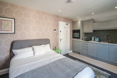 1 bed studio, Derby Road, Arboretum, Nottingham, NG15FB - Image 3