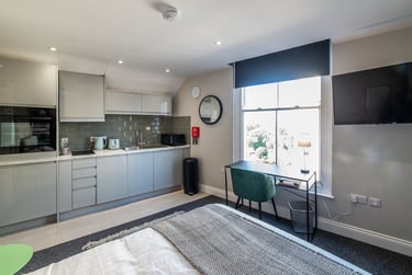 1 bed studio, Derby Road, Arboretum, Nottingham, NG15FB - Image 4
