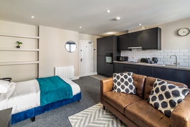 1 bed studio, Derby Road, Nottingham, NG15FE - Image 5