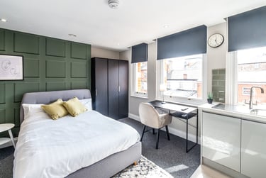 1 bed studio, Derby Road, Arboretum, Nottingham, NG15FB - Image 1