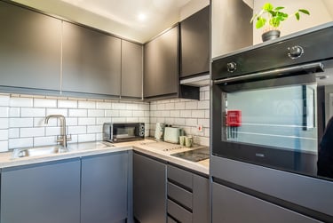 1 bed flat, Derby Road, Arboretum, Nottingham, NG15FB - Image 2