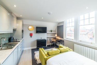 1 bed studio, Derby Road, Nottingham, NG15FE - Image 2