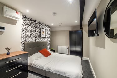 1 bed studio, Derby Road, Arboretum, Nottingham, NG15FB - Image 1