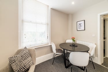 3 bed flat, Derby Road, Nottingham, NG15FG - Image 8