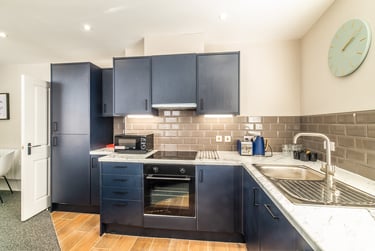 3 bed flat, Derby Road, Nottingham, NG15FG - Image 9