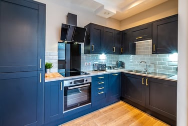 2 bed flat, North Sherwood Street, Nottingham, NG14FJ - Image 2