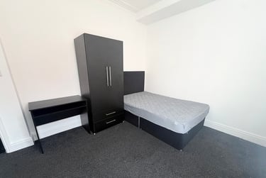 4 bed house, Suffolk Street, Charlestown, Salford, M66DU - Image 7