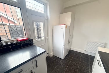 4 bed house, Suffolk Street, Charlestown, Salford, M66DU - Image 5