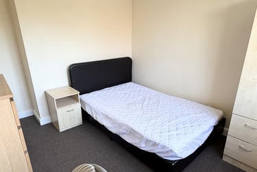 1 bed house, Heathside Road, Withington, Manchester, M204XW - Image 2