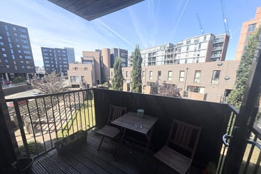 2 bed flat, New Union Street, Manchester, M46BW - Image 4