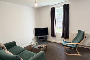 3 bed flat, Wilbraham Road, Fallowfield, Manchester, M146JS - Image 2