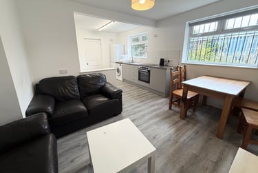 4 bed house, Norman Road, Victoria Park, Manchester, M145LF - Image 2
