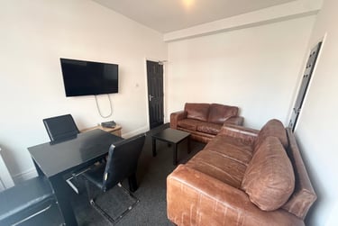 3 bed house, Suffolk Street, Charlestown, Salford, M66DU - Image 6