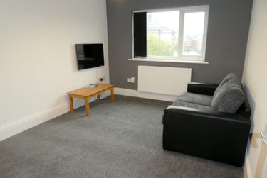 1 bed flat, Mauldeth Road West, Withington, Manchester, M201AB - Image 1