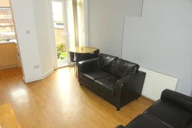 3 bed house, St. Ives Road, Rusholme, Manchester, M145NH - Image 3