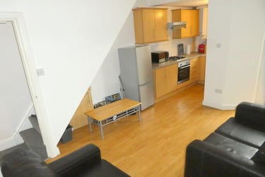 3 bed house, St. Ives Road, Rusholme, Manchester, M145NH - Image 1