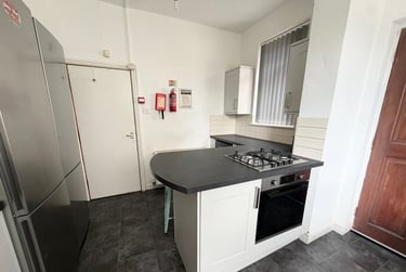 8 bed house, Ladybarn Lane, Fallowfield, Manchester, M146NG - Image 6