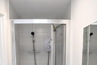 4 bed flat, Plymouth Grove, Longsight, Manchester, M130LX - Image 3