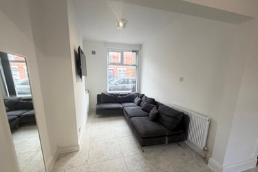 3 bed house, Carlton Avenue, Rusholme, Manchester, M147NL - Image 5