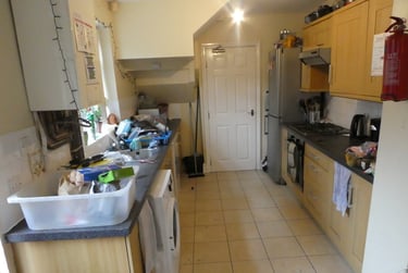 6 bed house, Arnfield Road, Withington, Manchester, M204AQ - Image 1