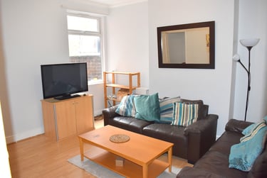 4 bed house, Monton Street, Rusholme, Manchester, M144LS - Image 3