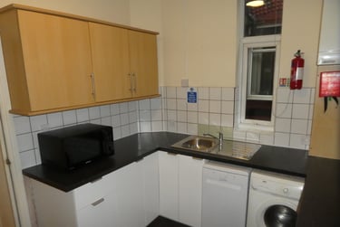 4 bed house, Scarsdale Road, Victoria Park, Manchester, M145PY - Image 2