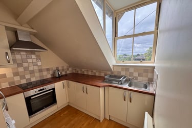 2 bed flat, Wenlock Terrace, Grange Garth, York, YO104DU - Image 1