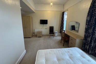 1 bed house, East Parade, Heworth, York, YO317YG - Image 12