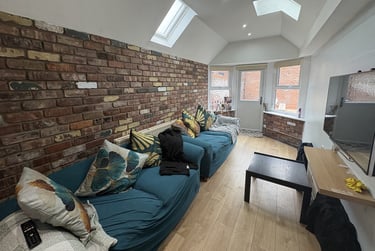6 bed house, Clarence Street, Bootham, York, YO317EW - Image 2