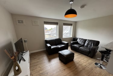 3 bed flat, Fulford Place, Grange Garth, York, YO104FE - Image 8