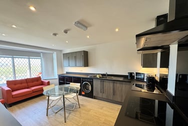 1 bed house, Strensall Road, Huntington, York, YO329SW - Image 1
