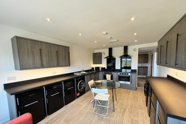 1 bed house, Strensall Road, Huntington, York, YO329SW - Image 2