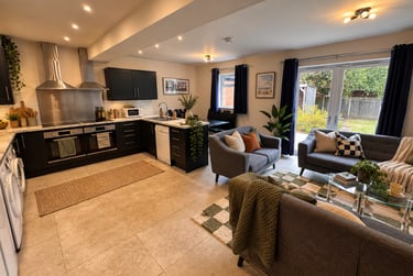 8 bed house, Hull Road *, Hull Road, York, YO103LA - Image 2