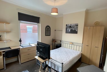 1 bed house, Burton Stone Lane, Clifton, York, YO306DF - Image 4