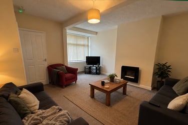 7 bed house, Alcuin Avenue, Layerthorpe, York, YO103TQ - Image 3