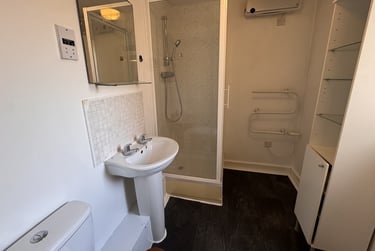 3 bed flat, Fountayne House, Layerthorpe, York, YO103FG - Image 13