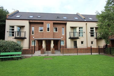 3 bed flat, Fountayne House, Layerthorpe, York, YO103FG - Image 1